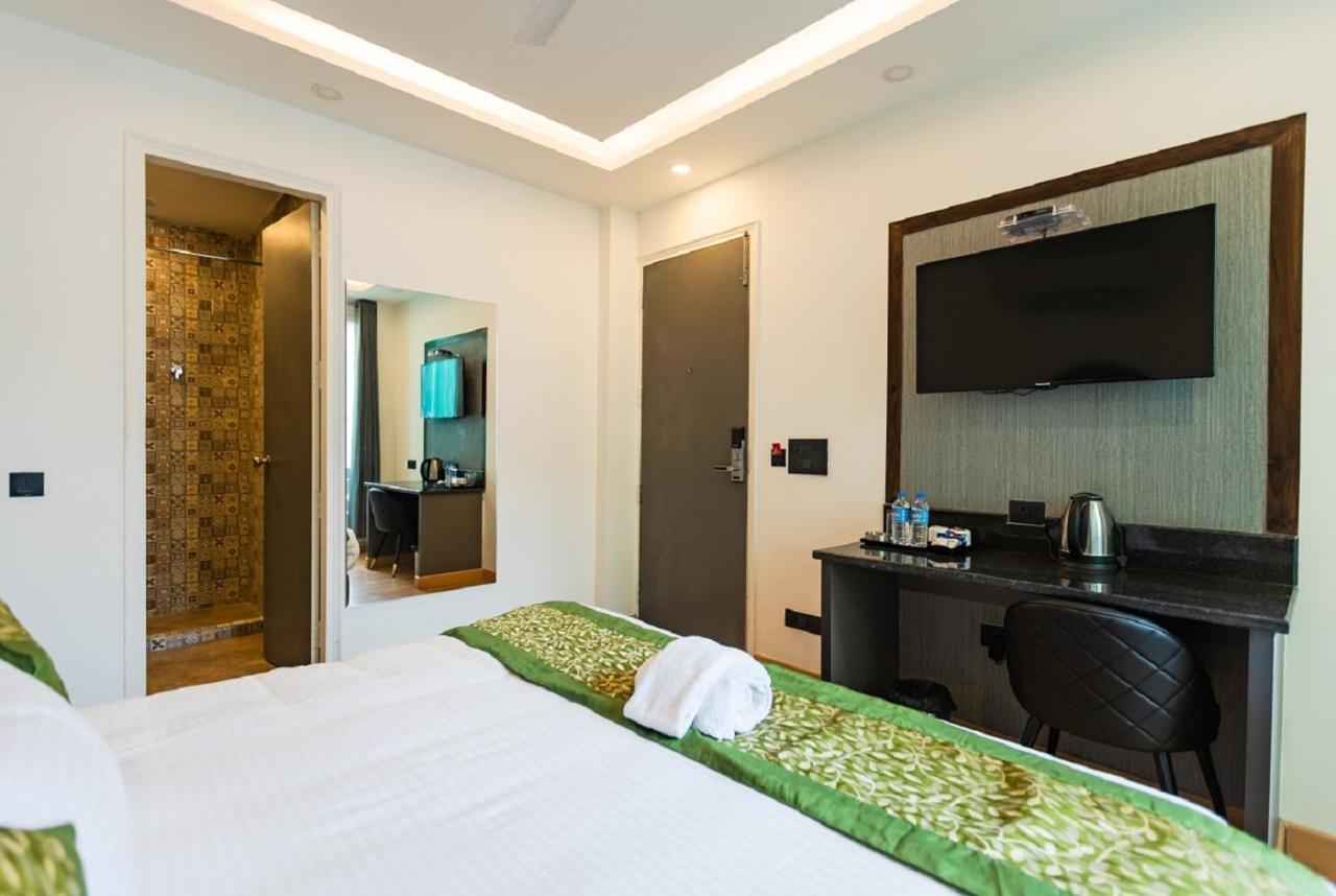 Mayur By Roomsinc Delhi Нью-Дели Экстерьер фото